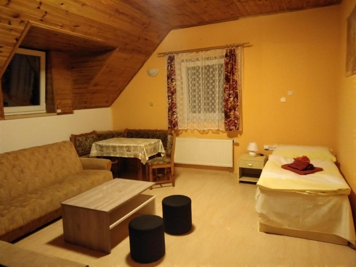 Apartman V Zachranne Stanici Pasicka Prosec  Exterior photo